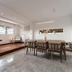 Exclusive Villa With Sea View Near Center