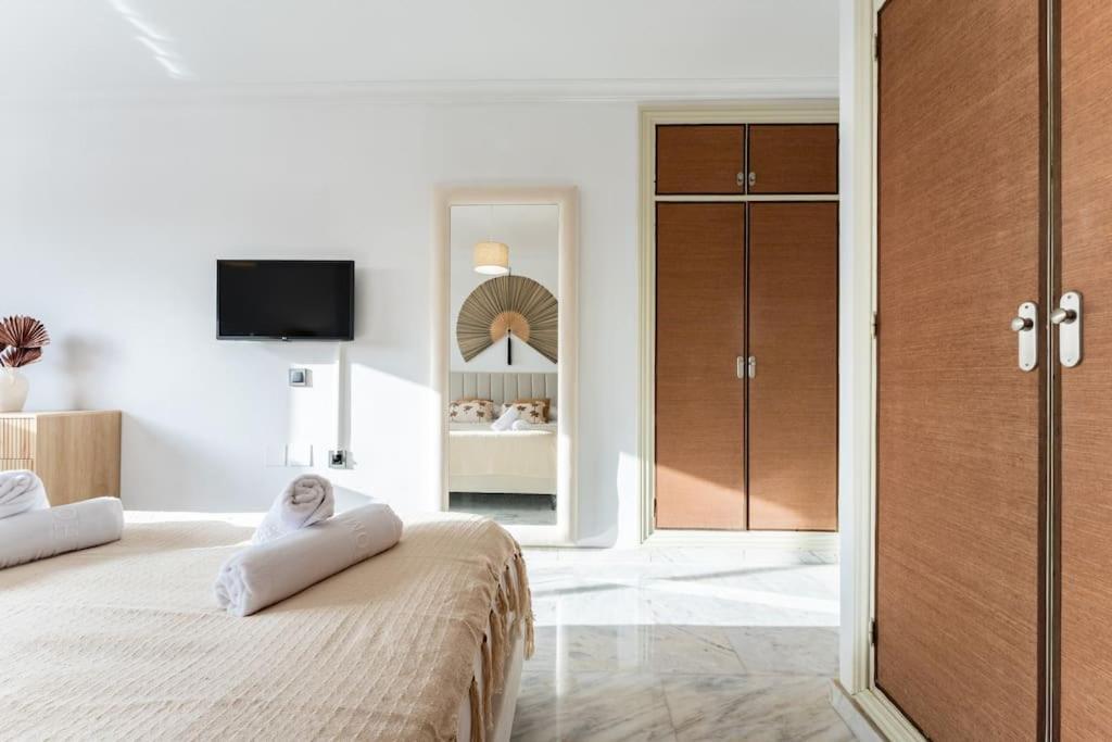Сasa de vacaciones Exclusive With Sea View Near Center